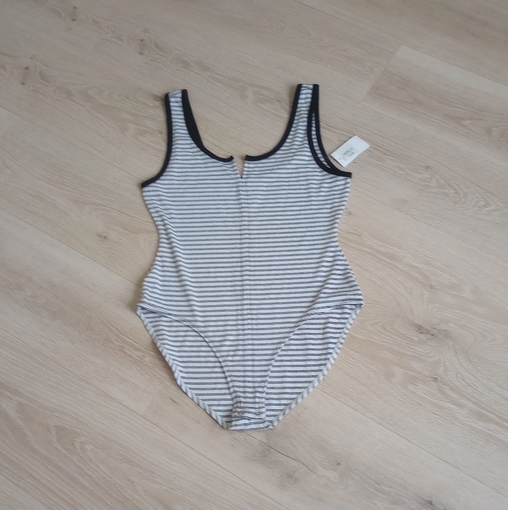 🔥4/$20🔥Xhilaration Bodysuit